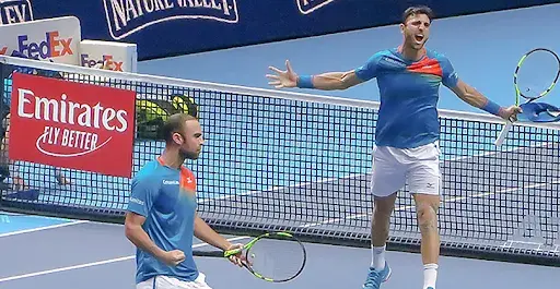 Cabal y Farah