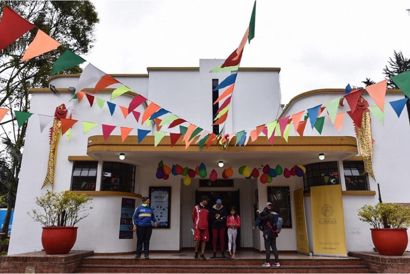 Exterior Teatro El Parque en Bogotá