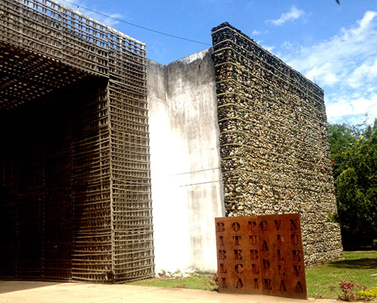 Biblioteca Luis Angel Arango, Bogota, parque biblioteca españa, santo domingo, Medellin, biblioburro, caribe, Julio Perez Ferrero, Santander, biblioteca public, villanueva, books, libraries, culture, reading, Colombia