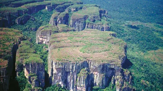arte rupestre en Colombia, Chiribiquete, pintura rupestre en Colombia, qué son pinturas rupestres, Serranía de Chiribiquete, Parque Nacional Chiribiquete