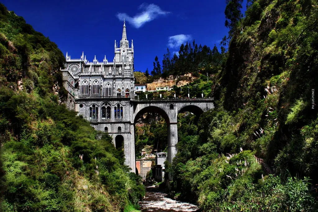El Santuario de las Lajas, arquitectura y diseño colombiano