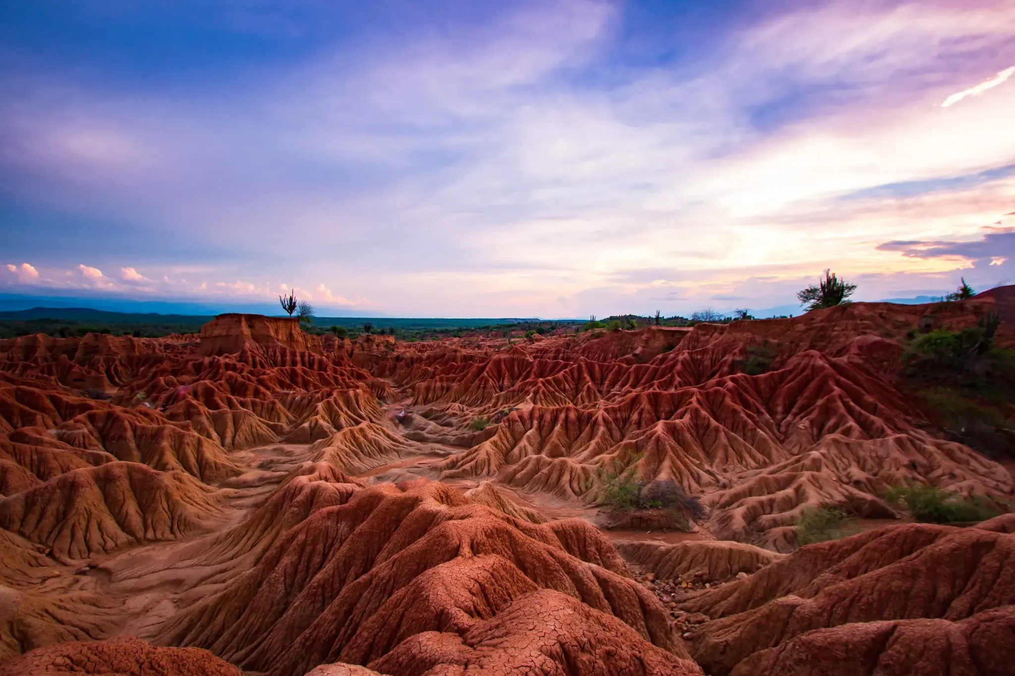 Formaciones rocosas del Desierto de la Tatacoa al atardecer