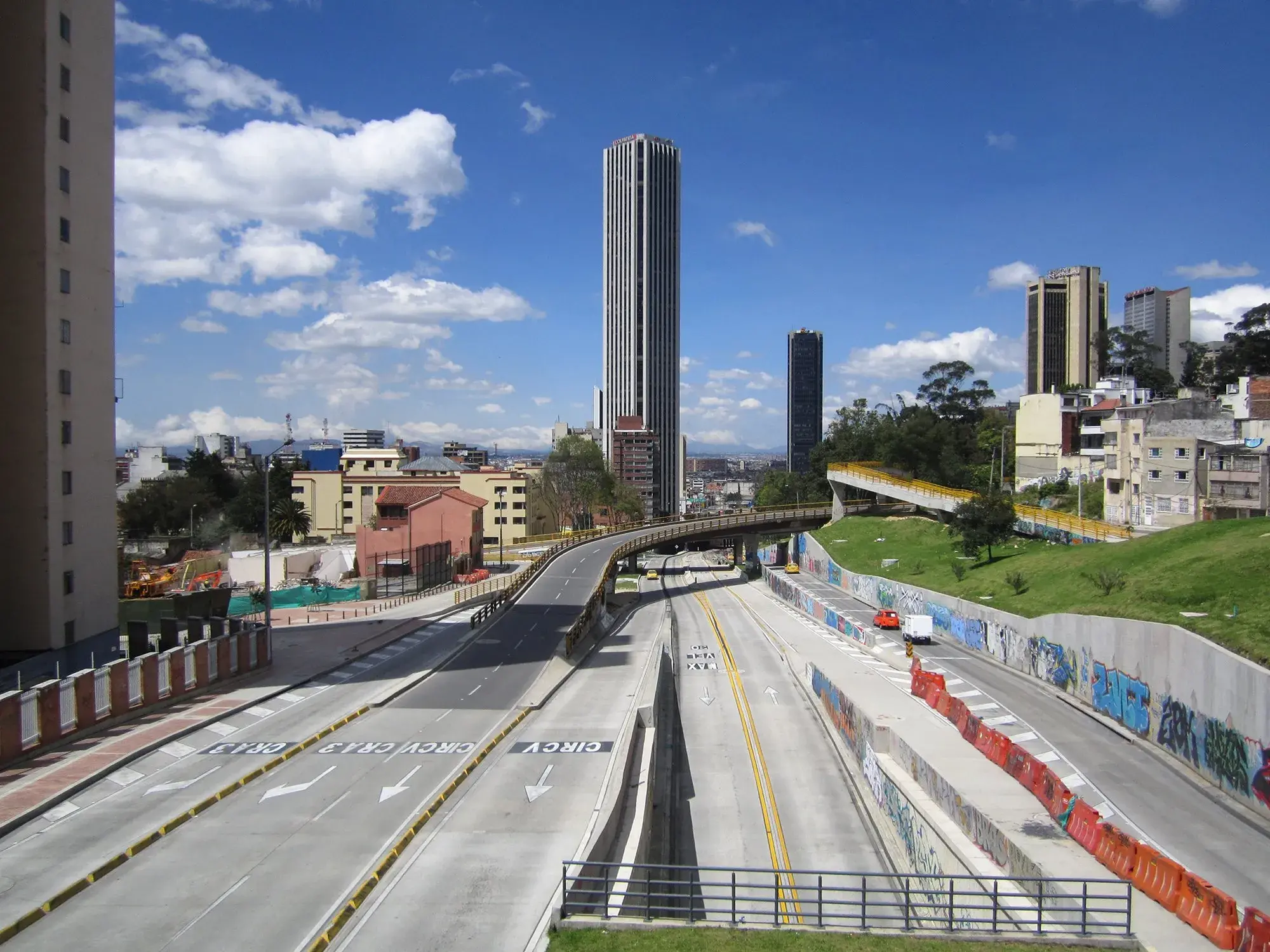 Vista de la Avenida Circunvalar en Bogotá.
