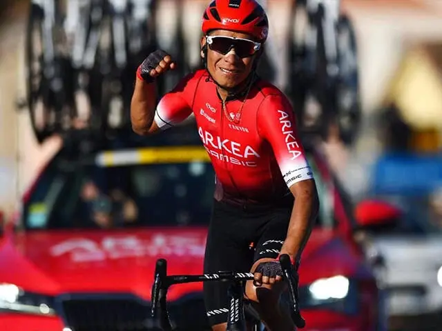 Nairo Quintana celebra una victoria con el equipo Arkea Samsic