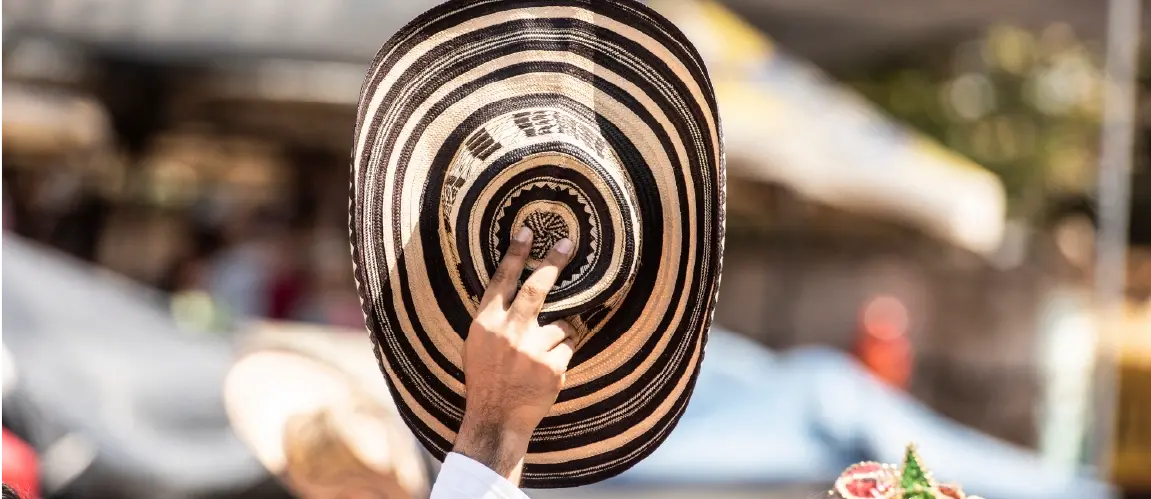 Vestimenta del Caribe: sombrero vueltiao