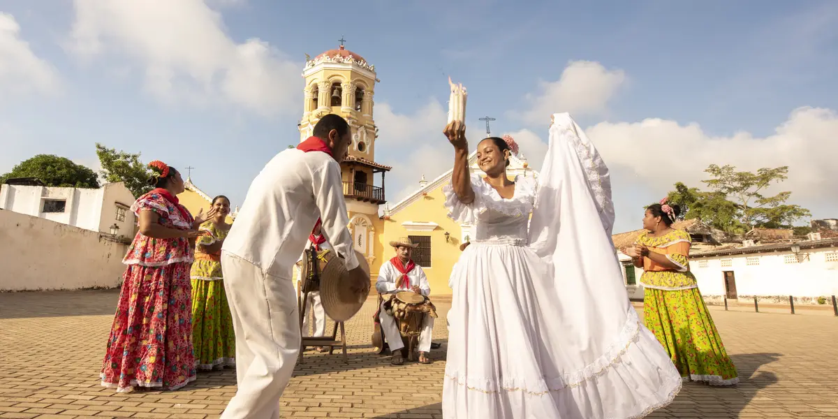 Vivir las fiestas que transforman cada pueblo