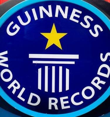 Logo Records Guinness