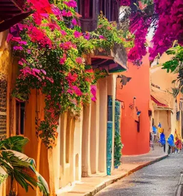 Calle de Cartagena en medio de hermosas flores y balcones