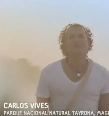 Carlos Vives en el Parque Tayrona durante grabación musical