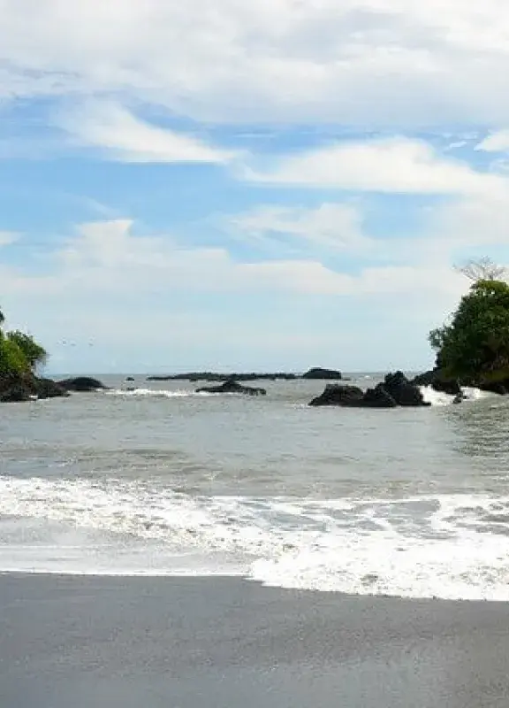 8 lugares en Colombia donde puedes hacer actividades en el agua