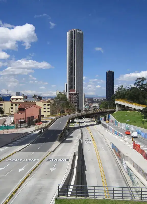 Vista de la Avenida Circunvalar en Bogotá.