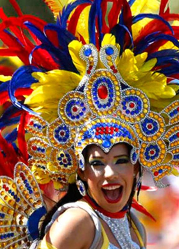 Mujer en carnaval de Colombia