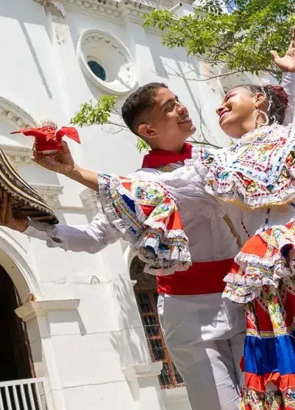 Couple colombien dansant