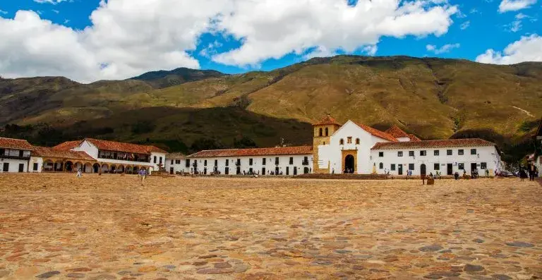 Villa de Leyva, pozos azules villa de leyva, glamping villa de leyva, hoteles en villa de leyva, museo el fosil