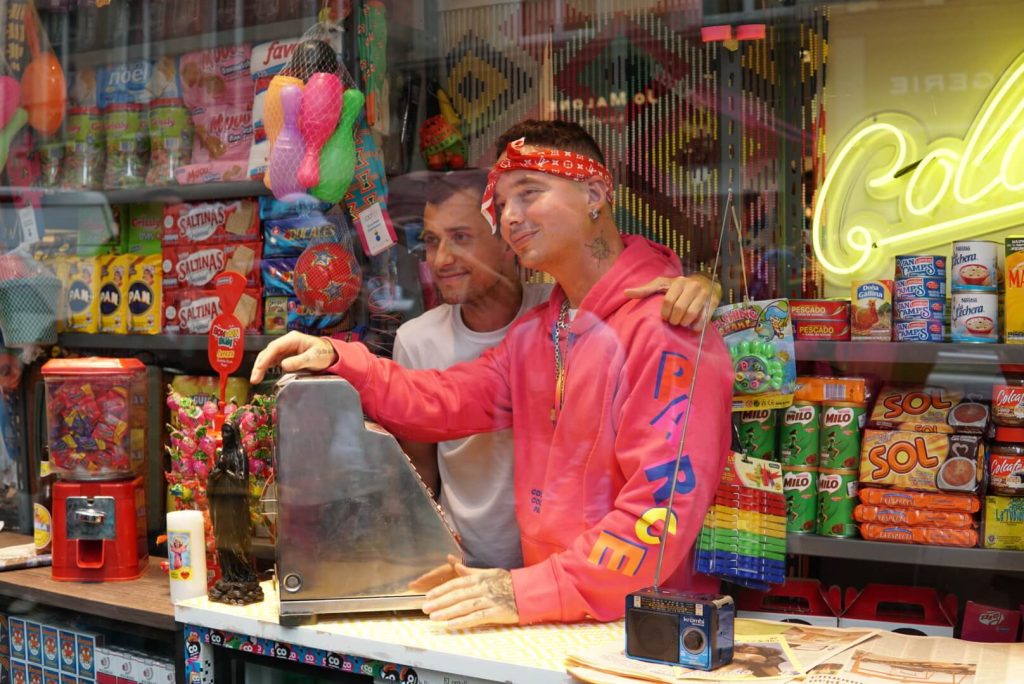 Cortazar, diseño, Colombia, Jbalvin