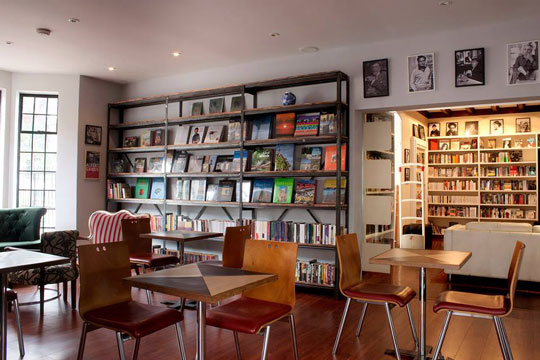 torre de babel, luvina, casa tomada, the book hotel, san librario, books, literature, bogota, athens of latin america, bookstores, bookshops, reading, book cafes