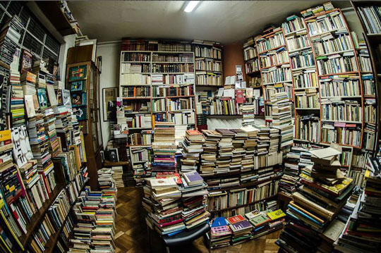 torre de babel, luvina, casa tomada, the book hotel, san librario, books, literature, bogota, athens of latin america, bookstores, bookshops, reading, book cafes