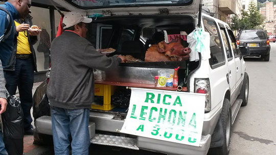 fritanga, aromatica, fruit infusions, cholao/raspao, lechona, berraquillo, aguadepanela con queso, aguapanela and cheese, colombia, food, dishes, celebrations