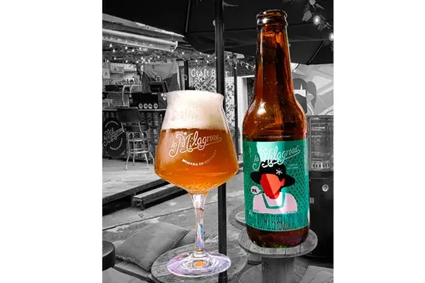 Colombian craft beer served in a glass