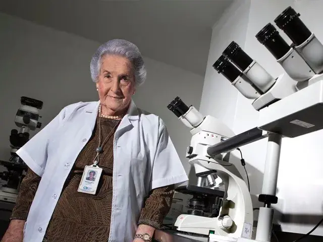 La científica Ángela Restrepo