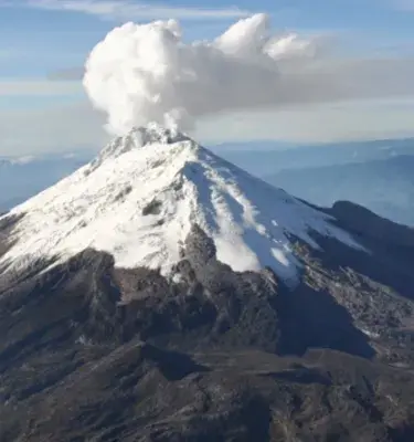Explora los volcanes colombianos y su impresionante biodiversidad