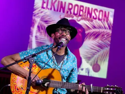 Elkin Robinson